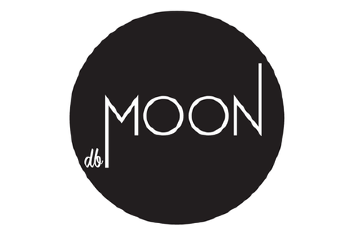 054_DB MOON